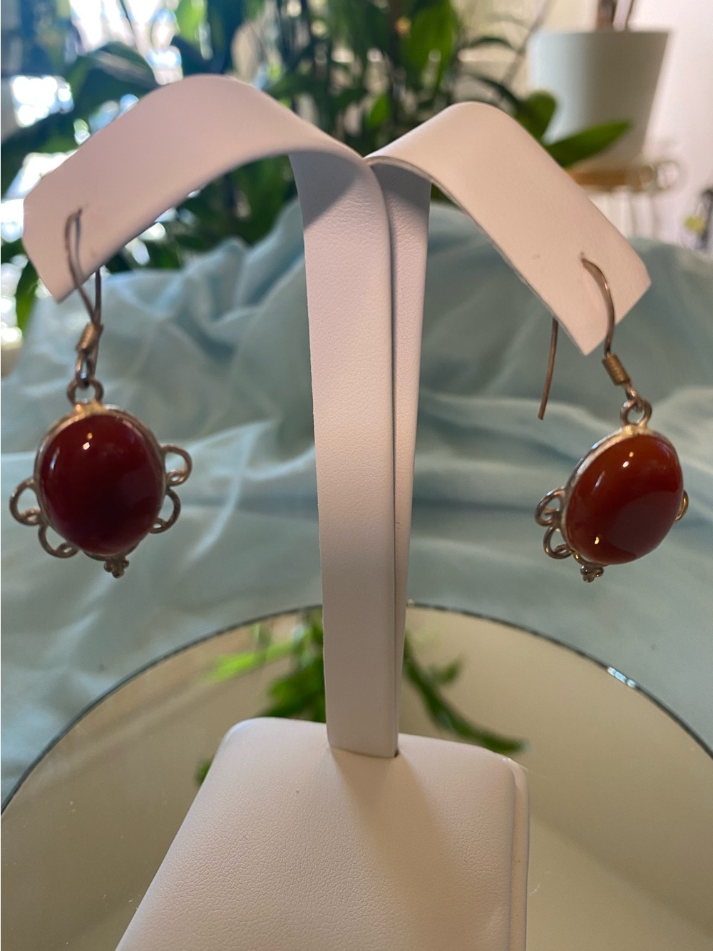 CLASSIC CARNELIAN DROP EARRINGS